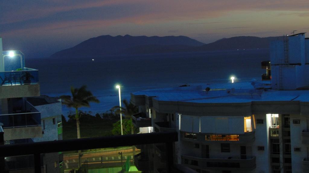 Ferienwohnung Cabo Frio Praia Do Forte, 50M Praia Exterior foto